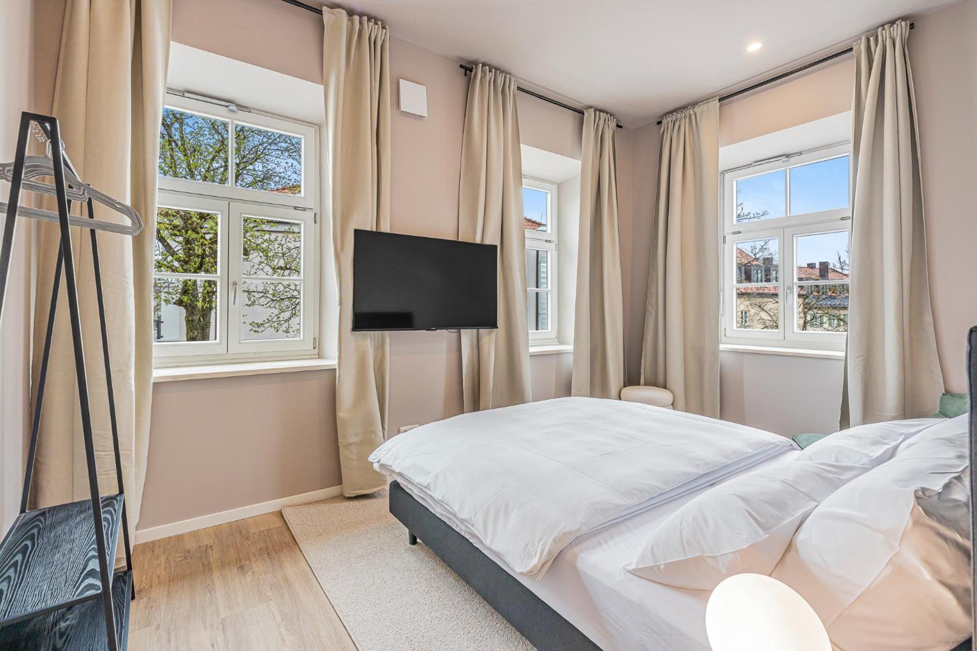 Kalm Stay - A Design Aparthotel Мюнхен Экстерьер фото