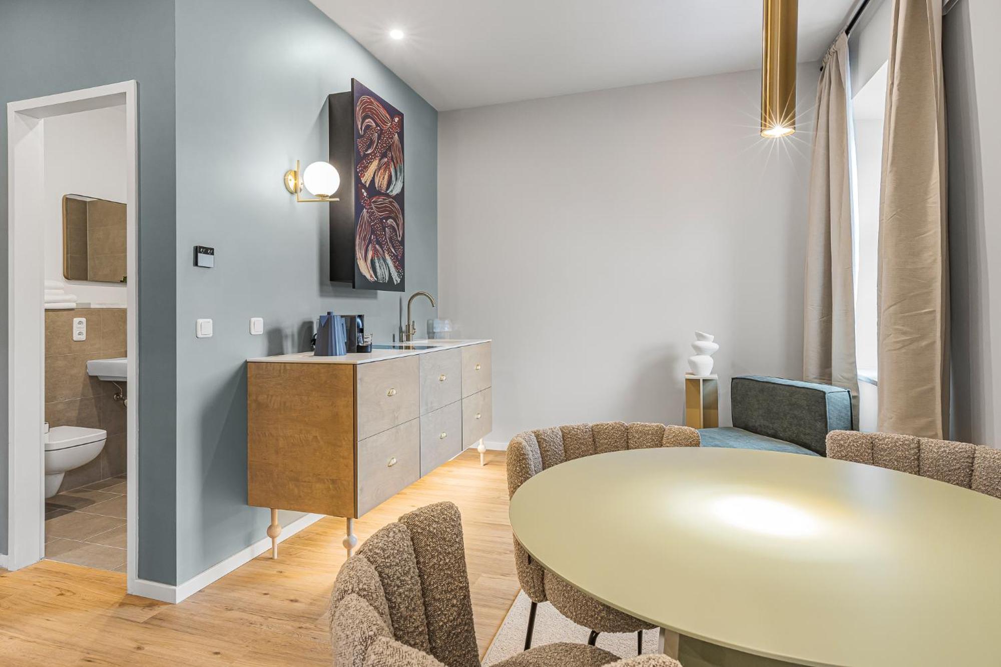 Kalm Stay - A Design Aparthotel Мюнхен Экстерьер фото